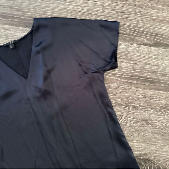 COS 100% silk navy v neck top - Picture 3 of 9
